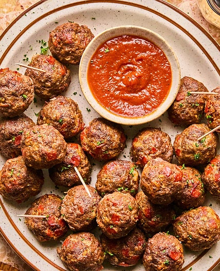 How to Make Homemade Pizza Meatballs