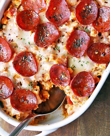 Cheesy Keto Pizza Casserole