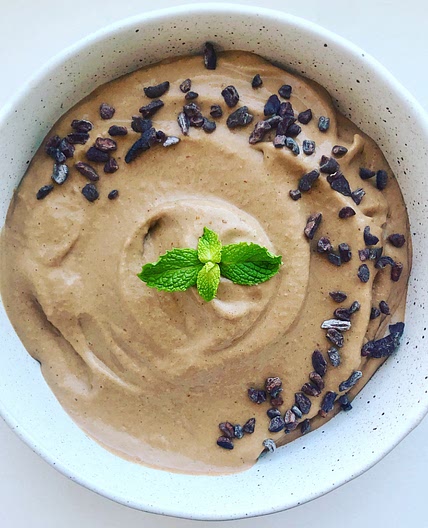 Mint Chocolate Chip Smoothie