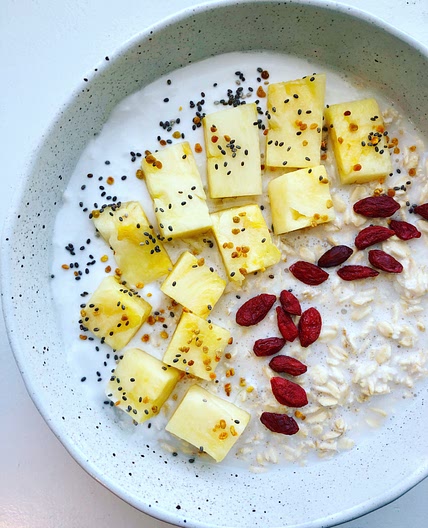 Pineapple Coconut Overnight Oats