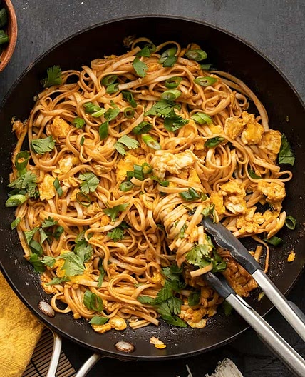 Spicy Sriracha Noodles