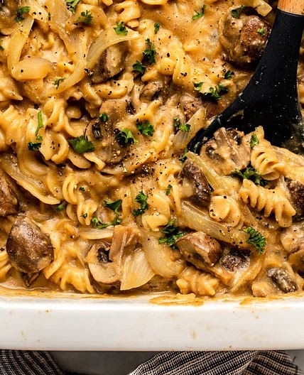No-Boil Baked Vegan Mushroom Stroganoff