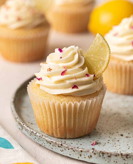 Vegan Lemon Cupcakes