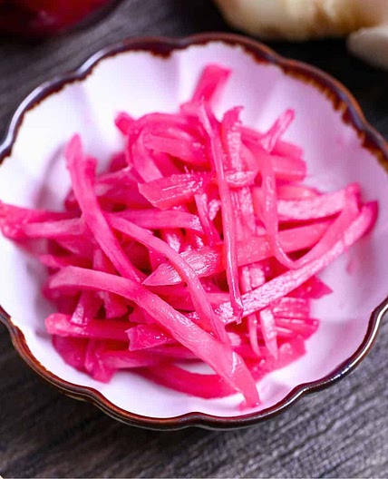 Japanese Red Pickled Ginger (Homemade Benishoga)