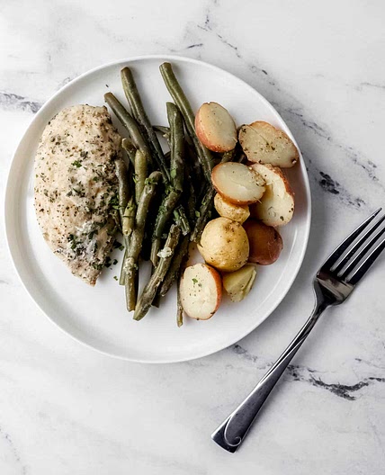 Instant Pot Chicken and Potatoes with Green Beans