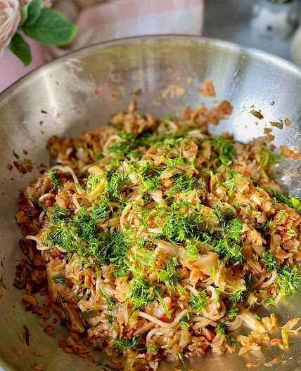 Few people cook cabbage like this! A cabbage and pasta recipe!