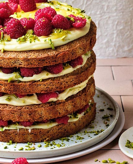 Pistachio cake