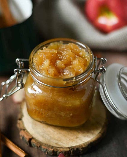 Honeycrisp Applesauce with Brown Sugar and Cinnamon