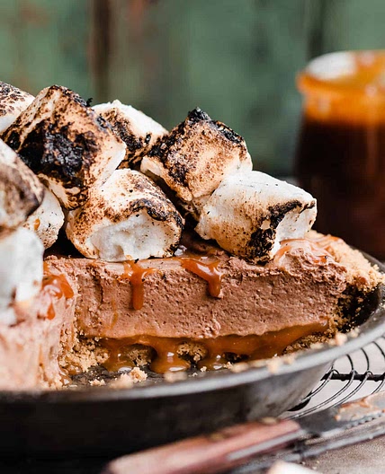No-Bake S'mores Pie