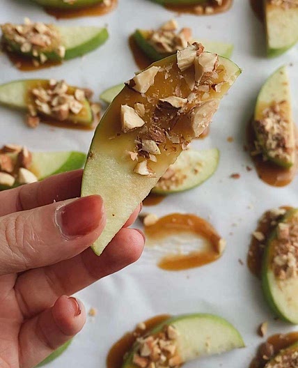 Caramel Apple Slices with Crushed Nuts
