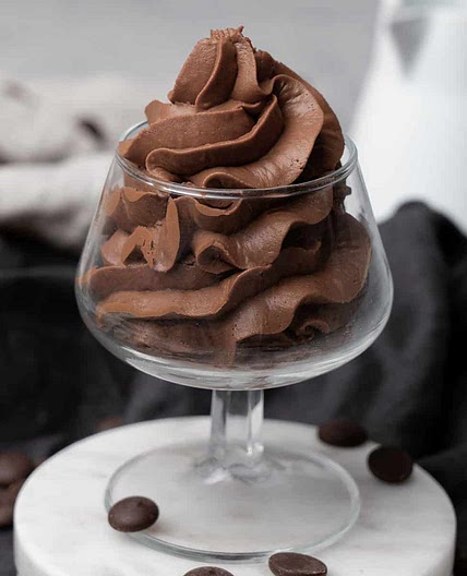 Whipped Chocolate Ganache Frosting