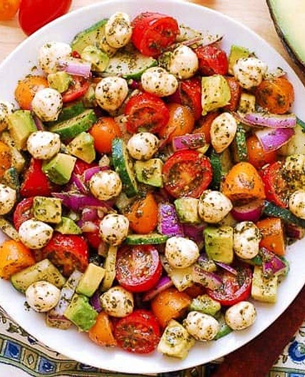 Avocado Salad with Tomatoes, Mozzarella, Basil Pesto