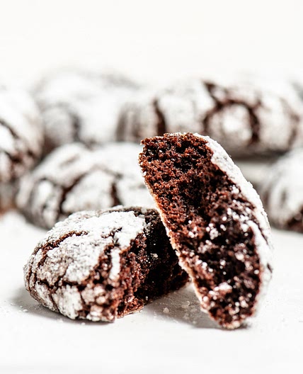Chocolate Crinkle Cookies