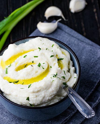 Easy Creamy Cauliflower Mashed Potatoes