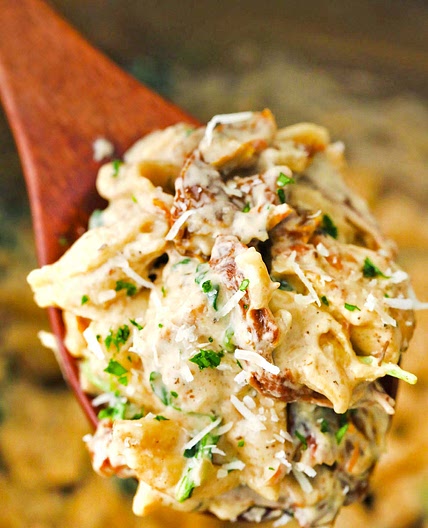 Easy Instant Pot Tuscan Chicken Pasta