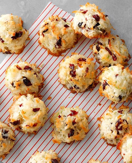 Cranberry Lime Macaroons