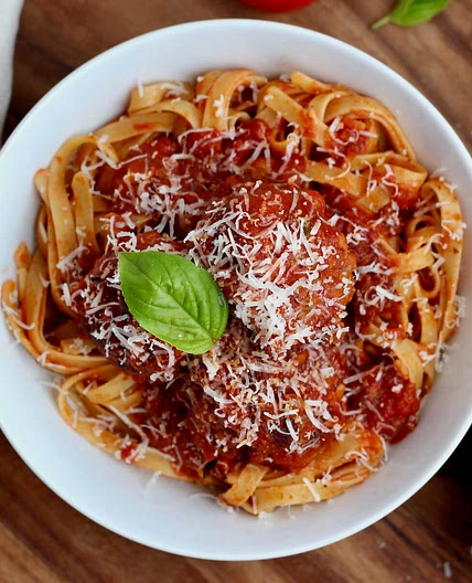 Dutch Oven Meatballs