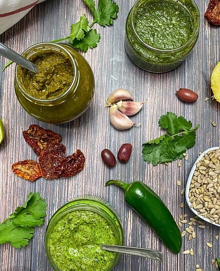 Nut Free Basil Pesto with Lemon [No Oil]