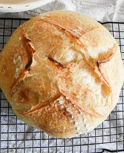 Speedy Same Day Sourdough Bread Recipe (Easy to Make)