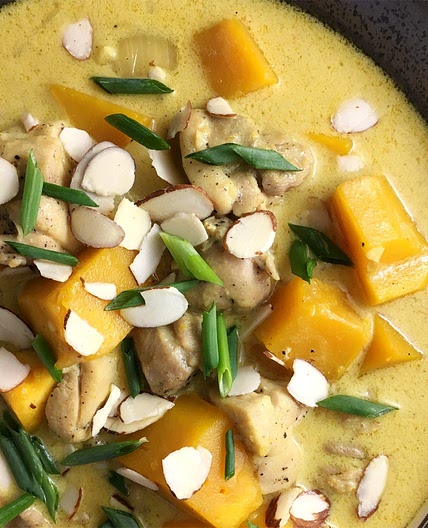 Creamy Chicken Pumpkin Curry