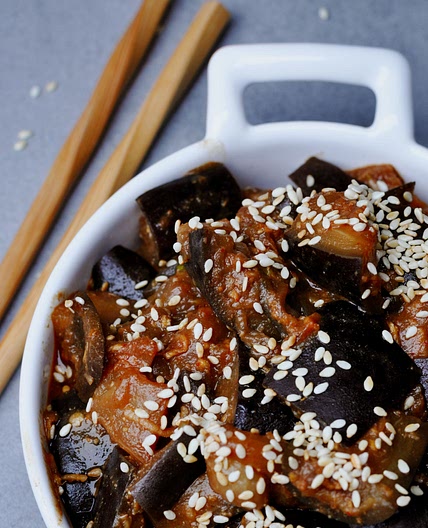 Steamed aubergines with spicy miso sauce