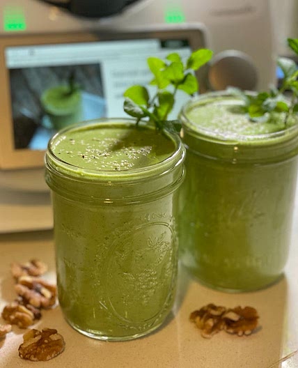 Flat Belly Smoothie 🍀 Anti-Inflammatory Shamrock Shake