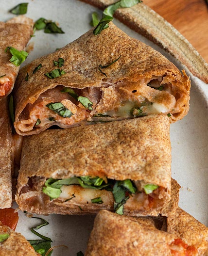 Healthy Air Fryer Tortilla Pizza Rolls