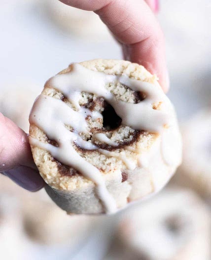 Cinnamon Roll Cookies (vegan, paleo, gluten-free)
