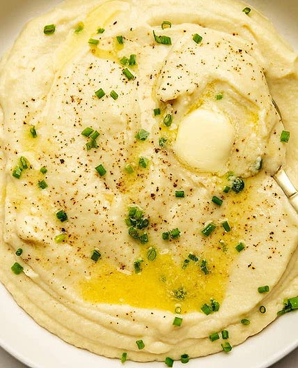 Creamy Keto Mashed Cauliflower "Potatoes" Recipe