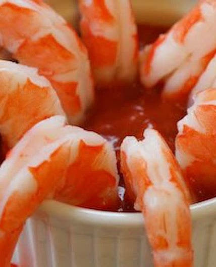 Shrimp with Keto Cocktail Sauce