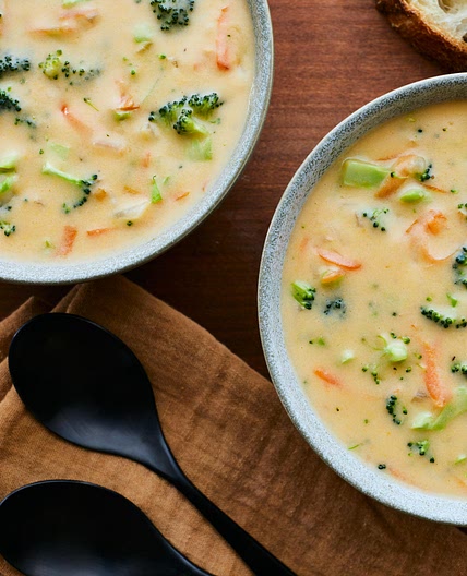 Crème de brocoli au fromage cheddar