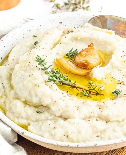 Roasted Garlic Keto Mashed Cauliflower