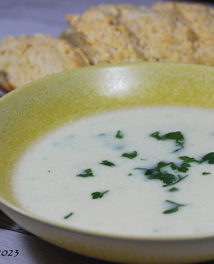 Moldovan Cream of Potato Soup