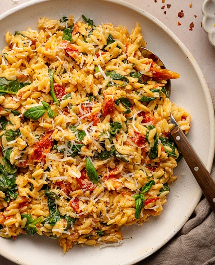Creamy Sun Dried Tomato and Spinach Orzo