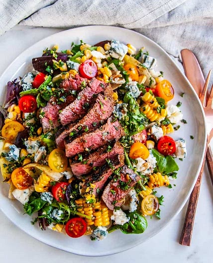 Balsamic Steak Gorgonzola Salad with Grilled Corn