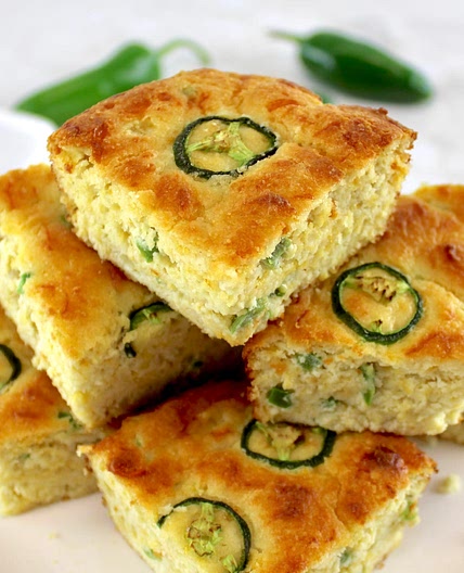 Keto Cheddar Jalapeño Cornbread