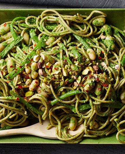 Green Bean Pasta with Cashew Pesto