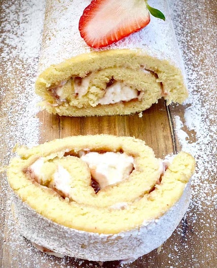 Strawberry Cheesecake Roll