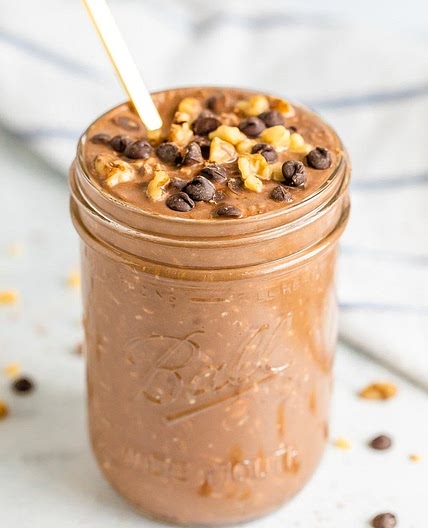 Brownie Batter Overnight Oats