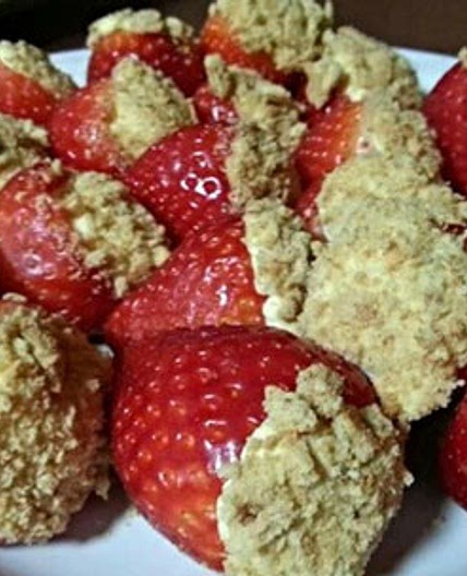 Cheesecake Stuffed Strawberries