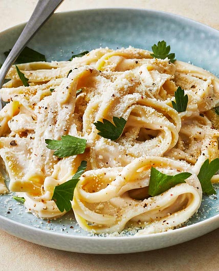 Quick and Easy Alfredo Sauce