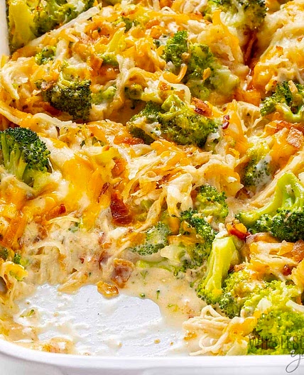 Chicken Bacon Ranch Casserole Recipe (Quick & Easy)