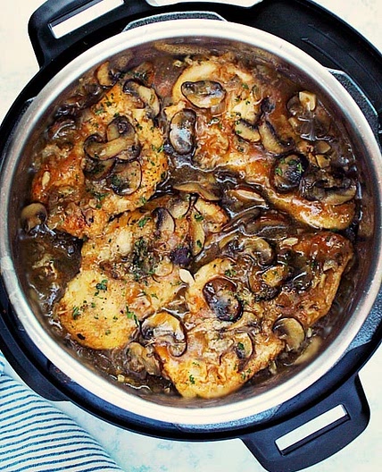 Instant Pot Chicken Marsala