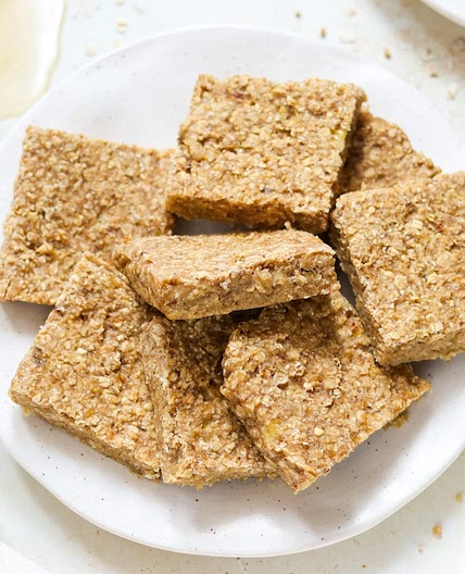 Banana Flapjack Recipe (Just 3 Ingredients)