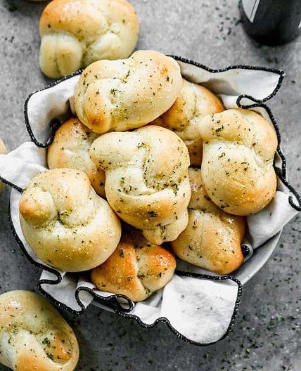 Garlic Knots