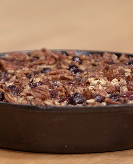 Baked Banana Berry Oatmeal