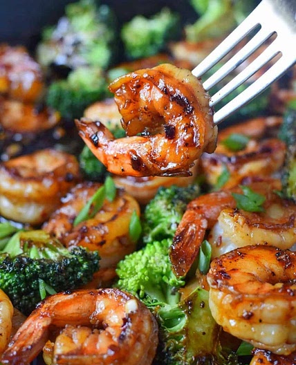 Honey Garlic Butter Shrimp and Broccoli