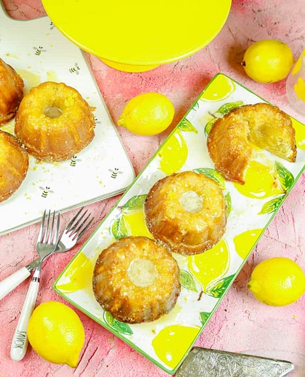 Mini Lemon Bundt Cakes