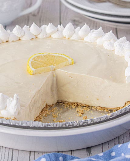 No Bake Lemon Icebox Pie
