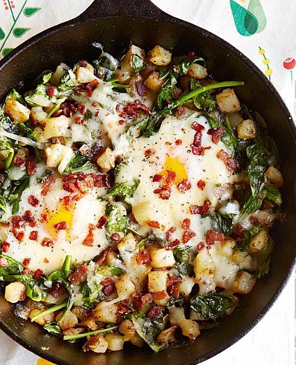 Spinach & Cheese Breakfast Skillet
